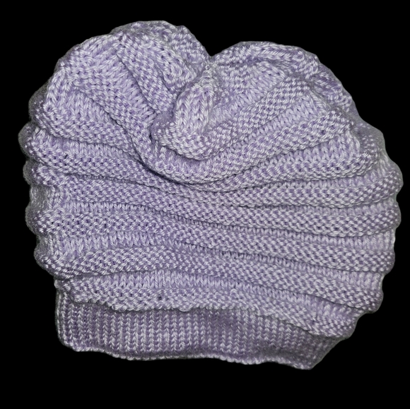 NWOT Beanie - Picture 2 of 3